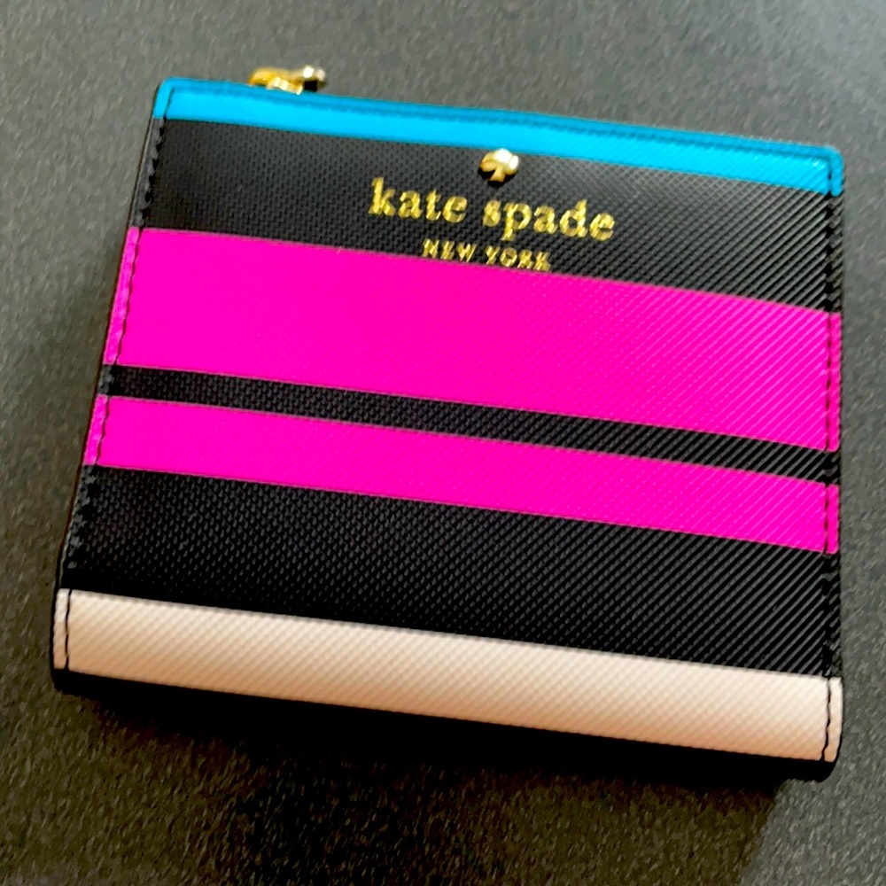 Kate spade compact wallet